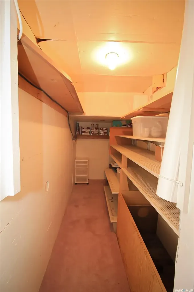 435 3rd Avenue E Shaunavon SK S0N 2M0