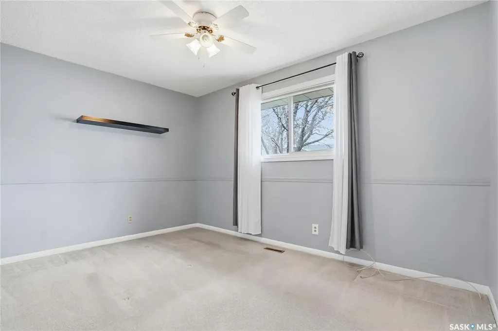 1663 Alexandra Avenue Saskatoon SK S7K 3C4