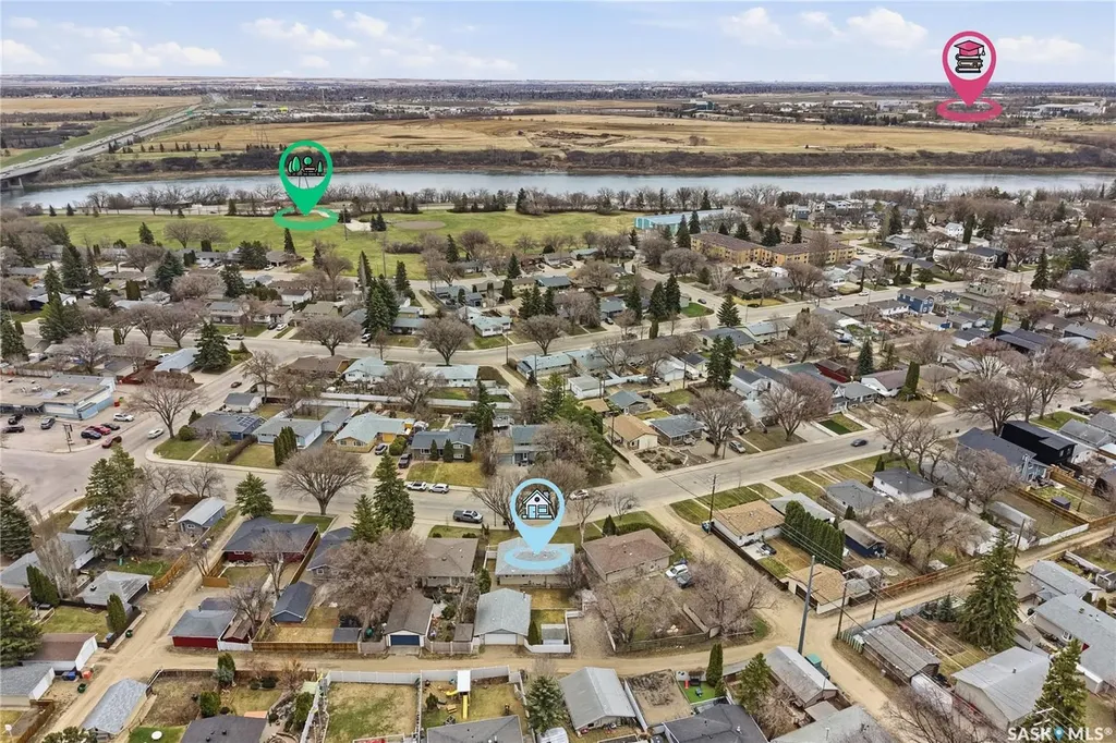 1663 Alexandra Avenue Saskatoon SK S7K 3C4