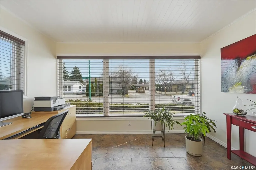 3402 Calder Crescent Saskatoon SK S7J 4W6
