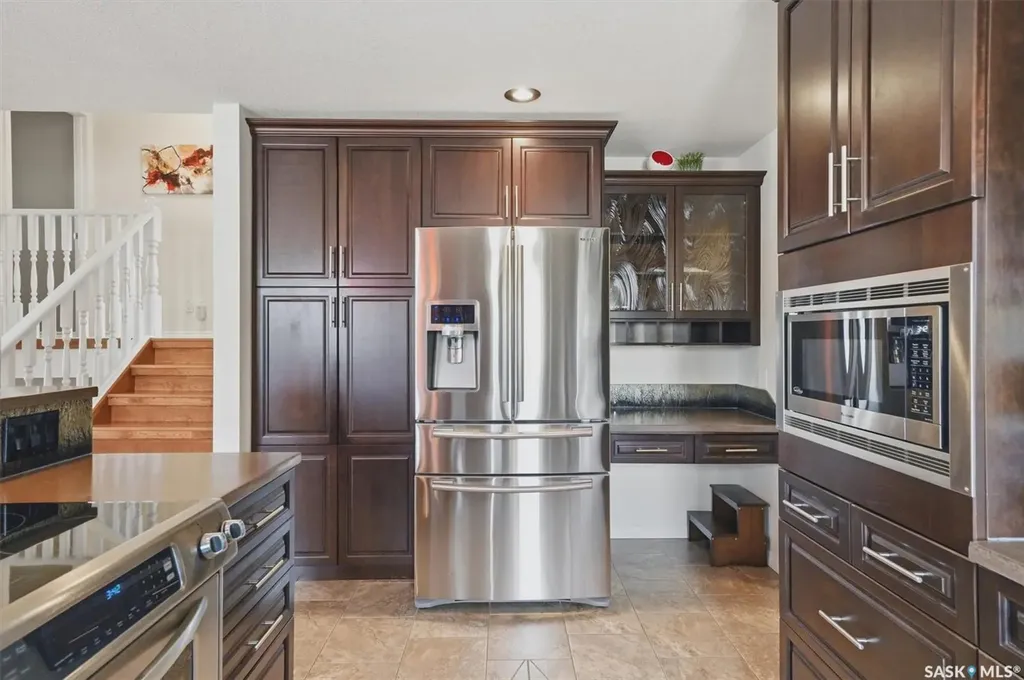 3402 Calder Crescent Saskatoon SK S7J 4W6