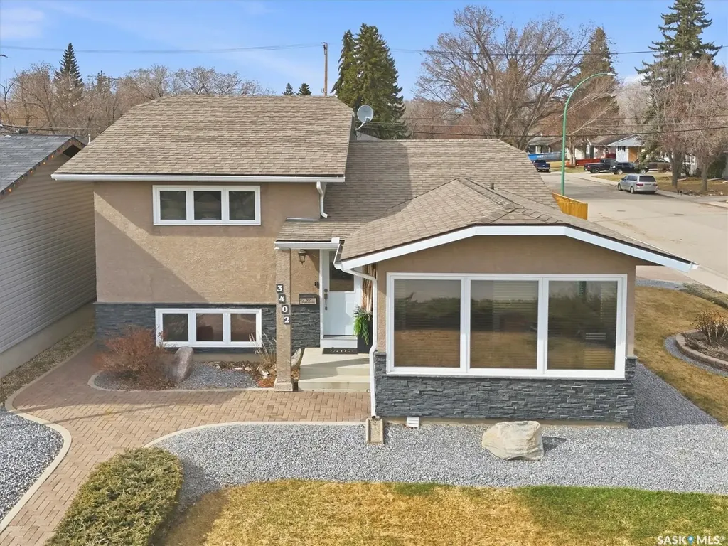 3402 Calder Crescent Saskatoon SK S7J 4W6