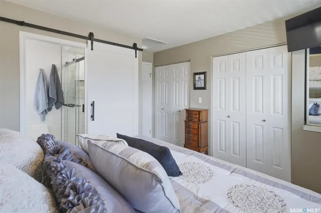 3402 Calder Crescent Saskatoon SK S7J 4W6