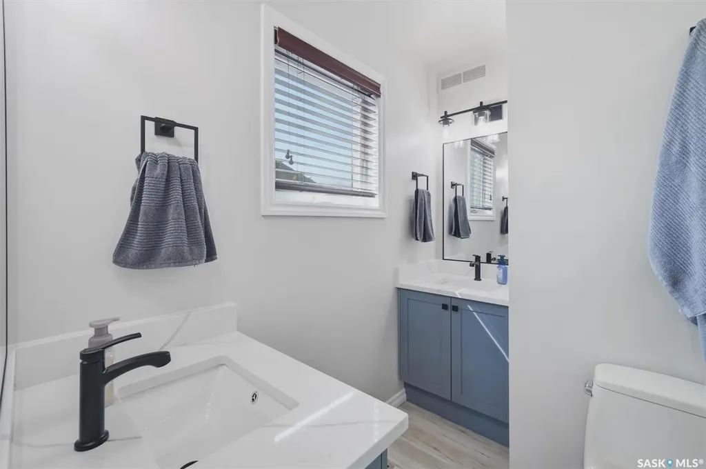 3402 Calder Crescent Saskatoon SK S7J 4W6