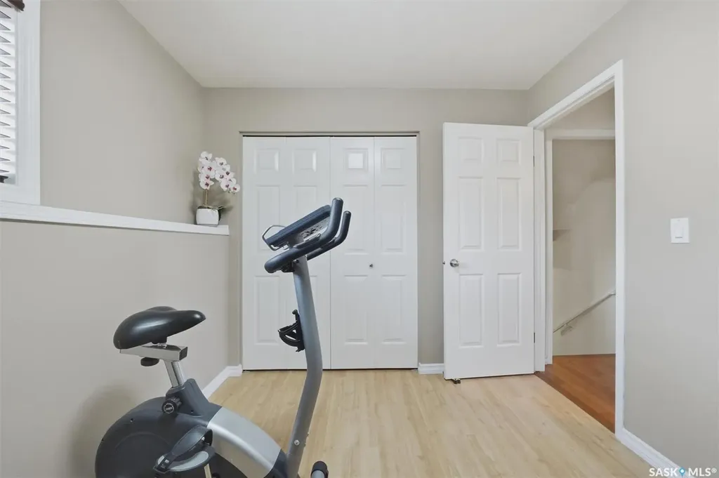3402 Calder Crescent Saskatoon SK S7J 4W6