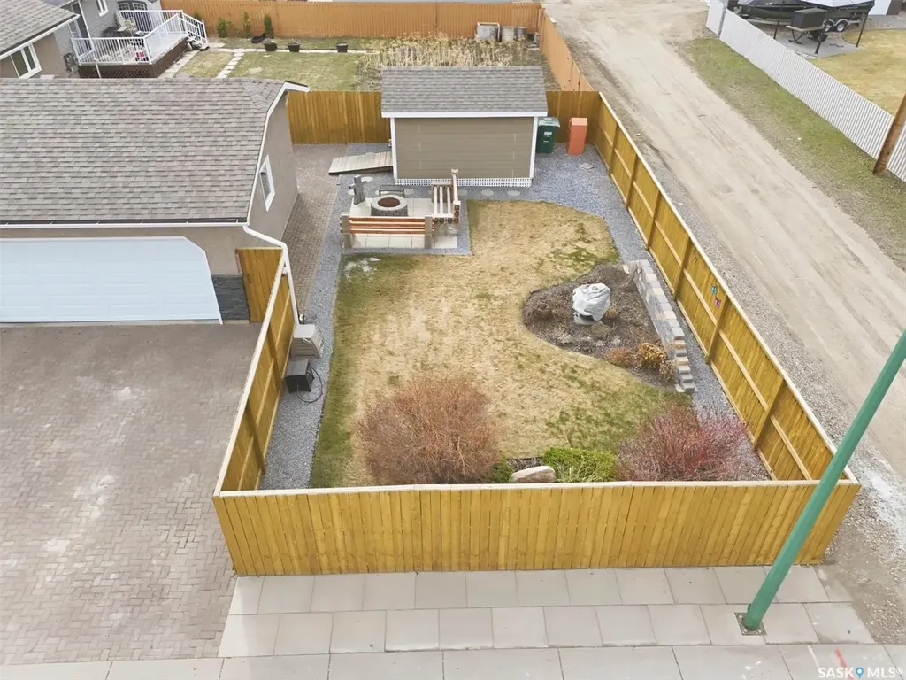 3402 Calder Crescent Saskatoon SK S7J 4W6