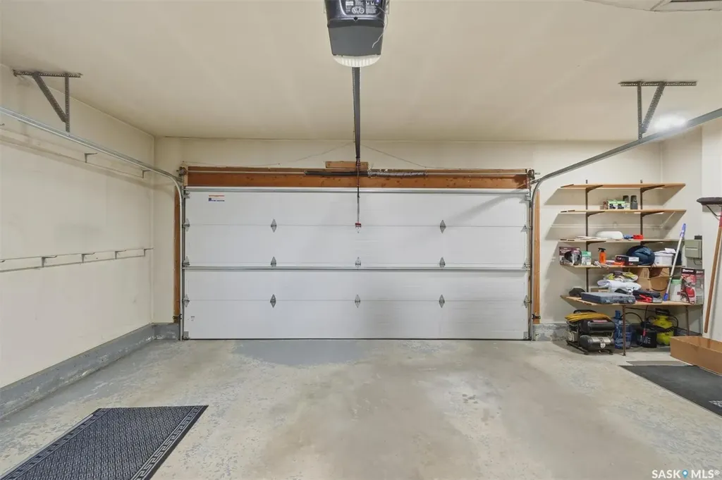 3402 Calder Crescent Saskatoon SK S7J 4W6