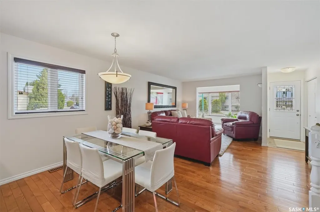 3402 Calder Crescent Saskatoon SK S7J 4W6