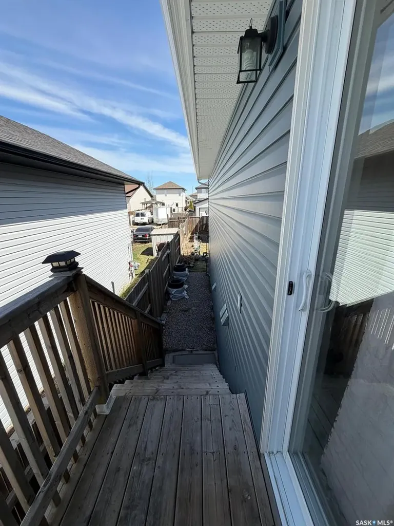 415 Coad Manor Saskatoon SK S7R 0C6