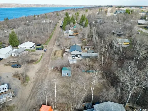 1207 6TH Avenue Regina Beach SK S0G 4C0