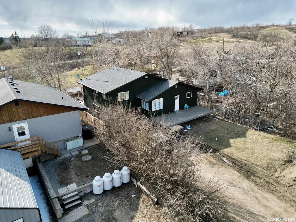 610 Aurora Street Saskatchewan Beach SK S0G 4L0