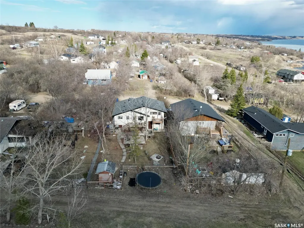 610 Aurora Street Saskatchewan Beach SK S0G 4L0