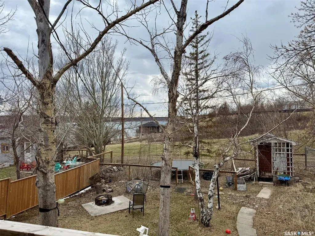 610 Aurora Street Saskatchewan Beach SK S0G 4L0