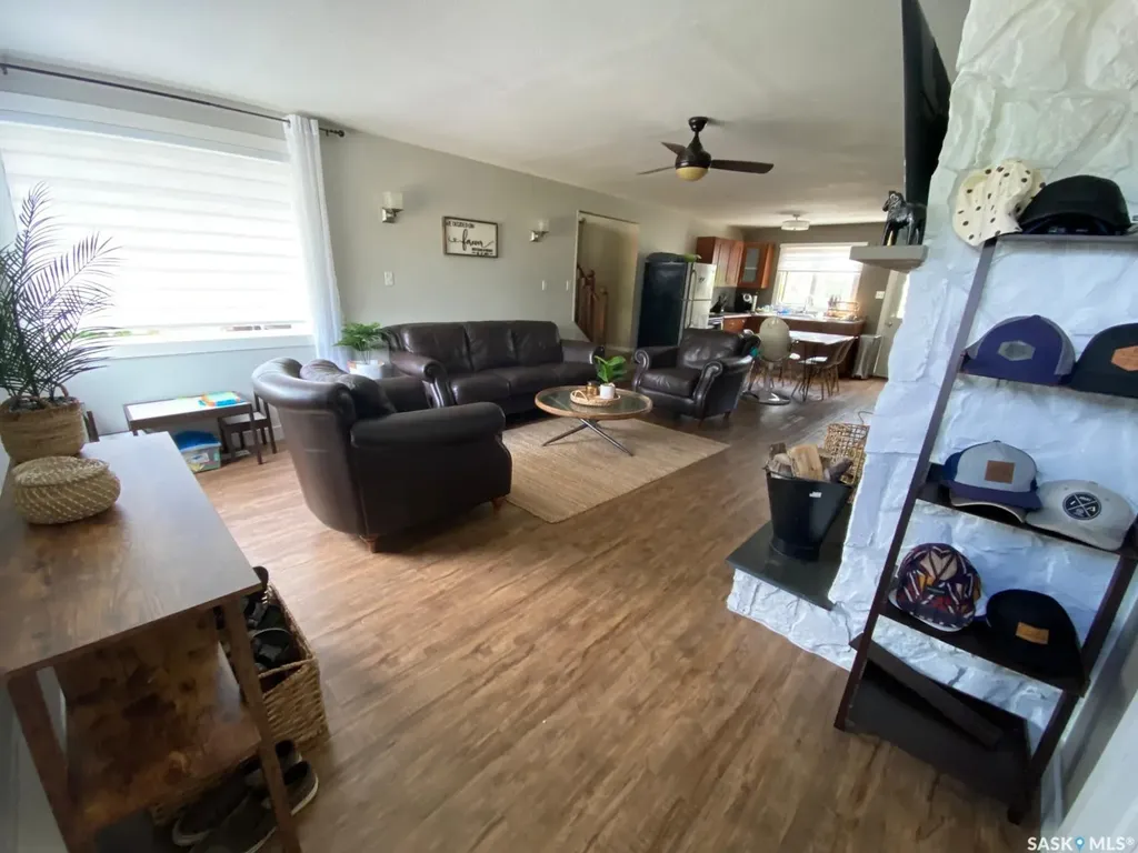 610 Aurora Street Saskatchewan Beach SK S0G 4L0