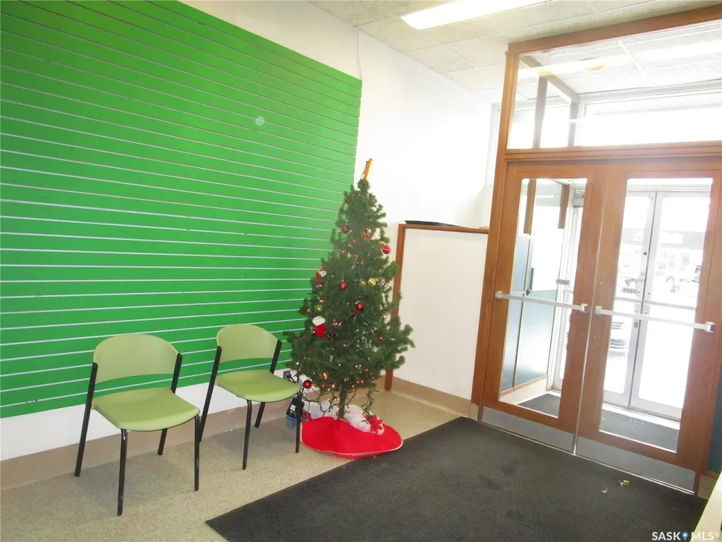 329 Centre Street Assiniboia SK S0H 0B0