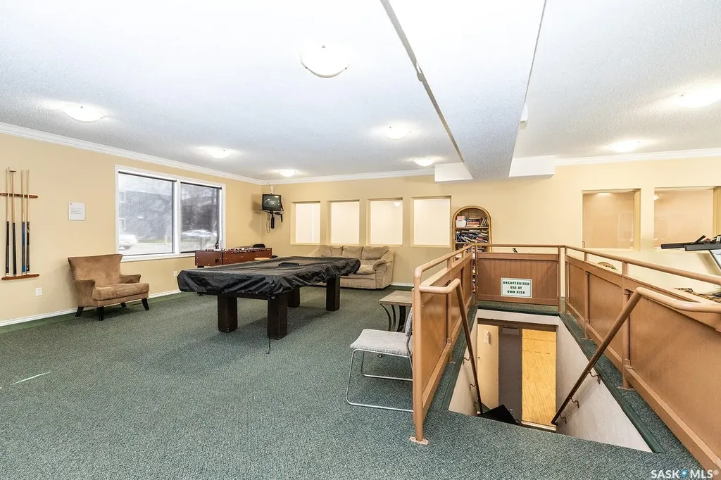 1121 Mckercher Drive Saskatoon SK S7H 5B8