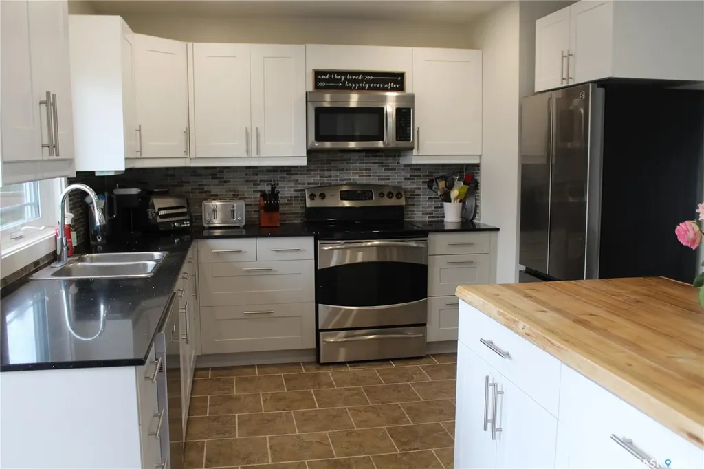411 3rd Street W Wilkie SK S0K 4W0