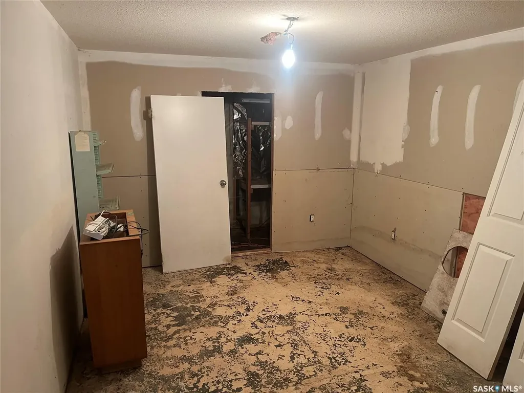 Rural Address Hoodoo Rm No. 401 SK S0K 1B0