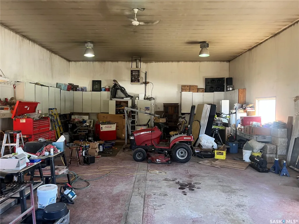Rural Address Hoodoo Rm No. 401 SK S0K 1B0