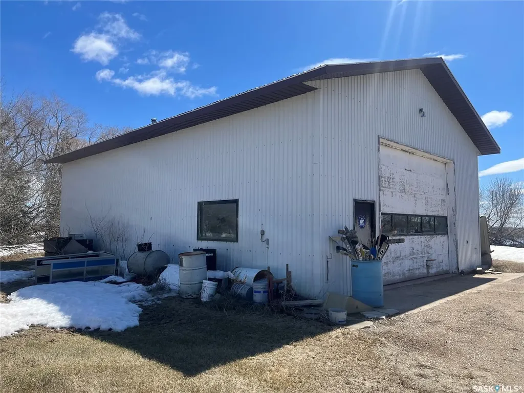 Rural Address Hoodoo Rm No. 401 SK S0K 1B0