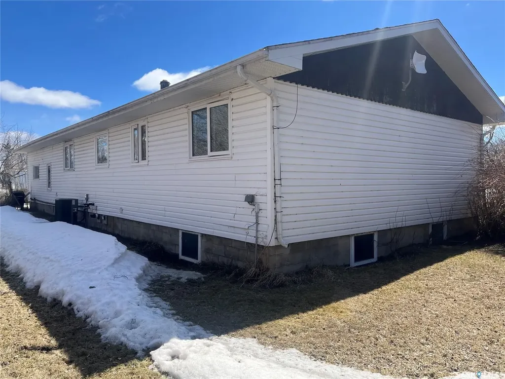 Rural Address Hoodoo Rm No. 401 SK S0K 1B0