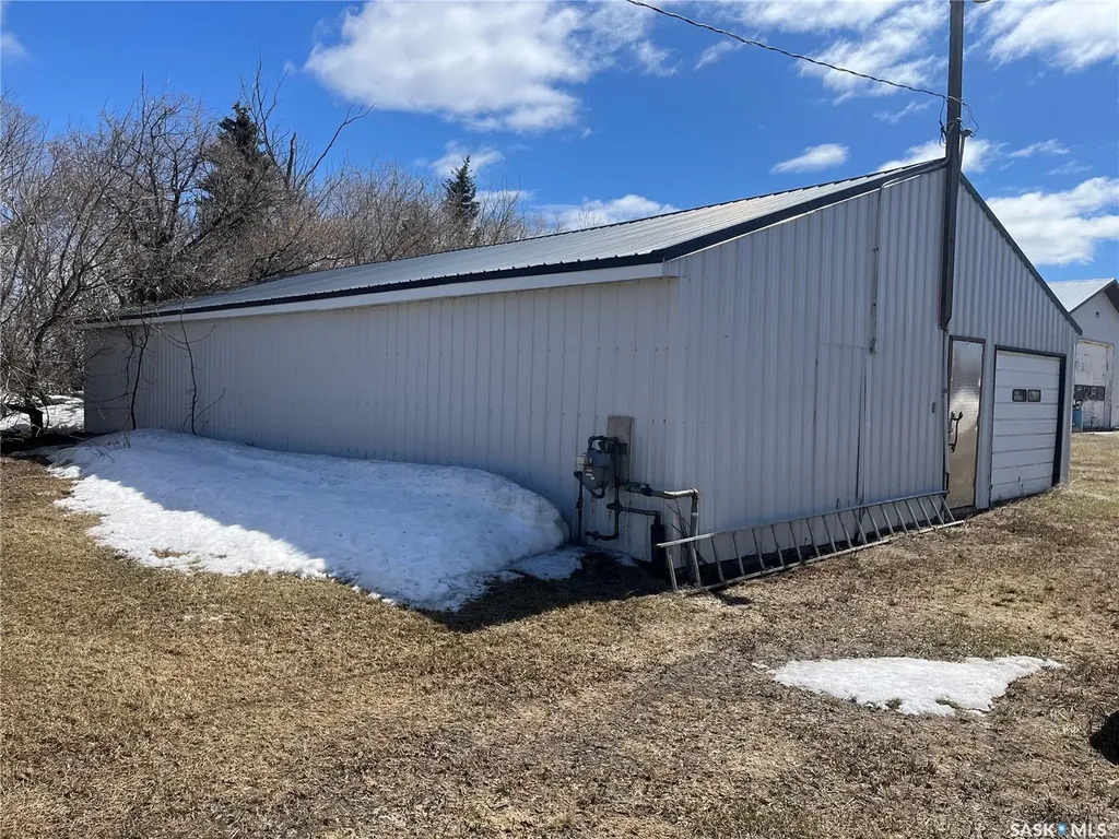 Rural Address Hoodoo Rm No. 401 SK S0K 1B0