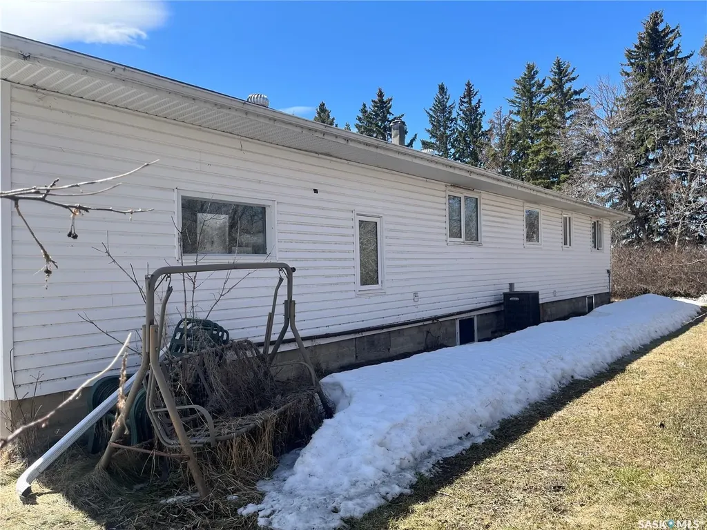Rural Address Hoodoo Rm No. 401 SK S0K 1B0
