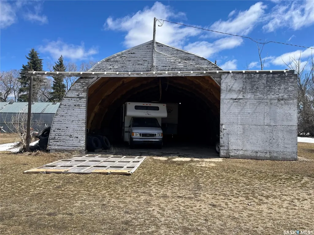 Rural Address Hoodoo Rm No. 401 SK S0K 1B0