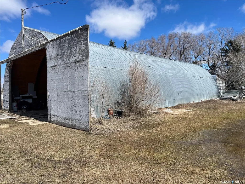 Rural Address Hoodoo Rm No. 401 SK S0K 1B0