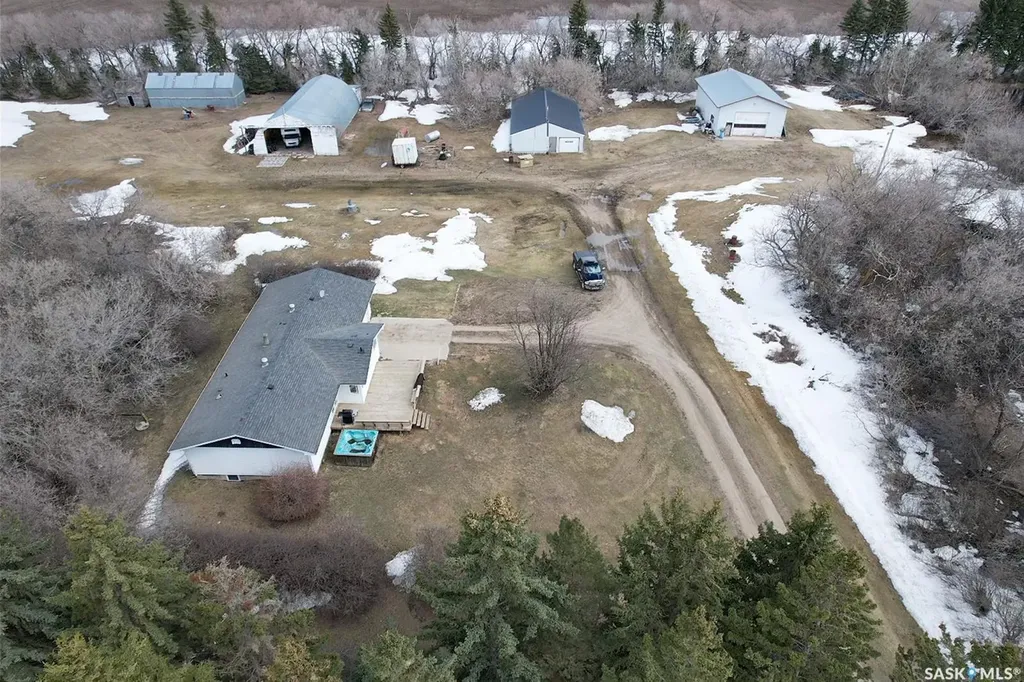 Rural Address Hoodoo Rm No. 401 SK S0K 1B0