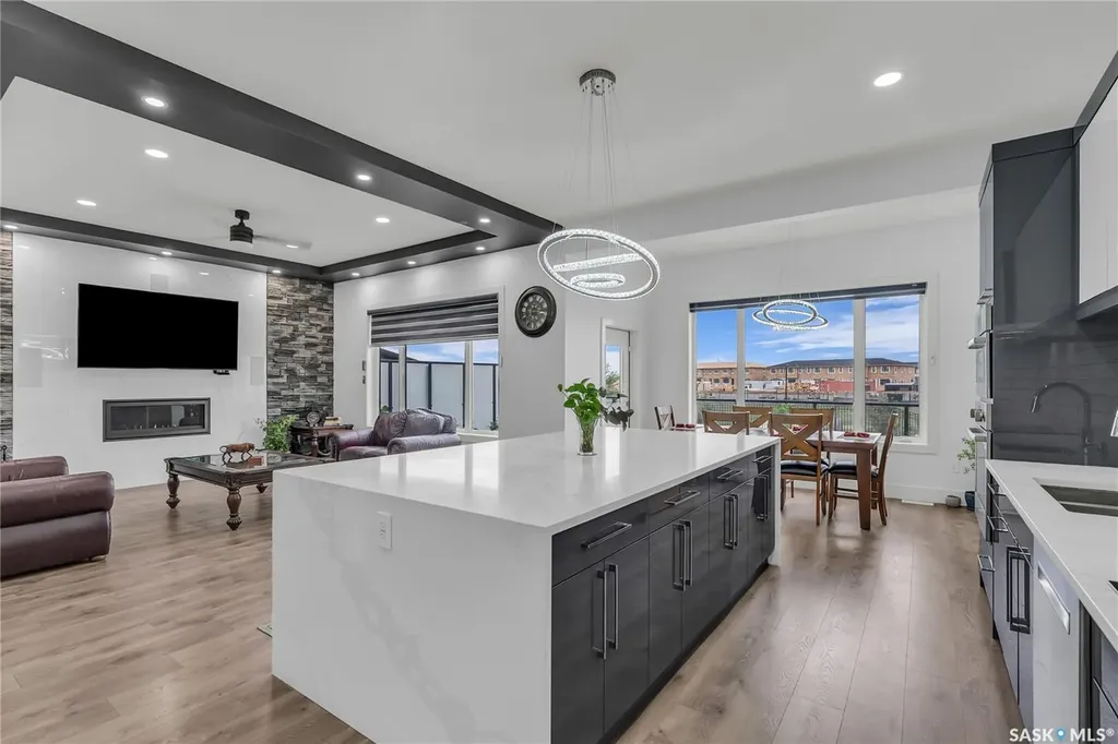 144 Forsey Avenue Saskatoon SK S7W 0Z6