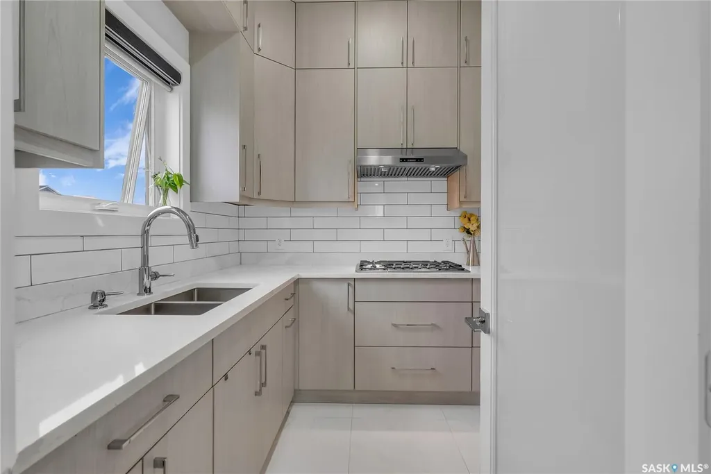 144 Forsey Avenue Saskatoon SK S7W 0Z6