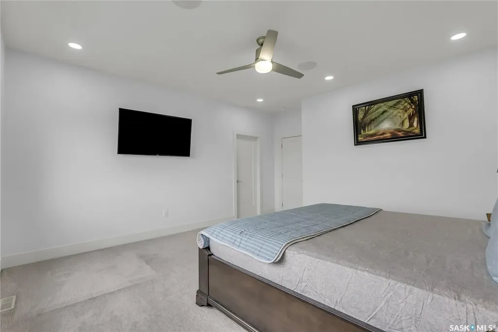 144 Forsey Avenue Saskatoon SK S7W 0Z6