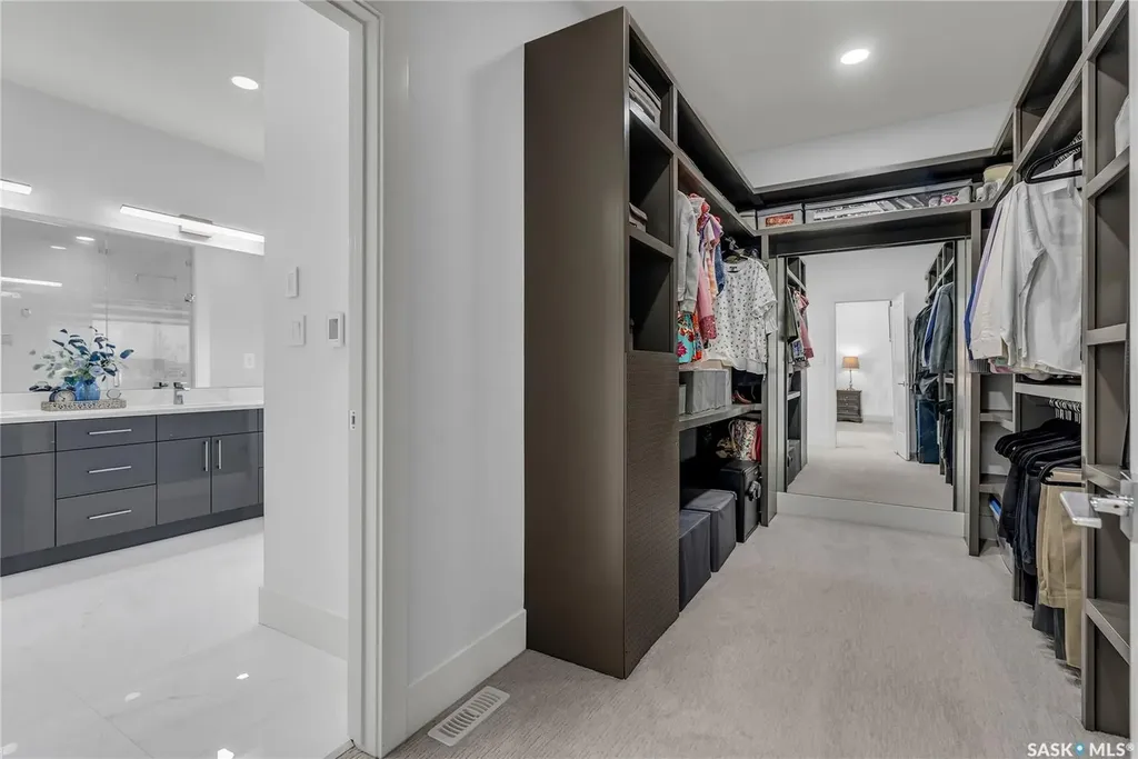 144 Forsey Avenue Saskatoon SK S7W 0Z6