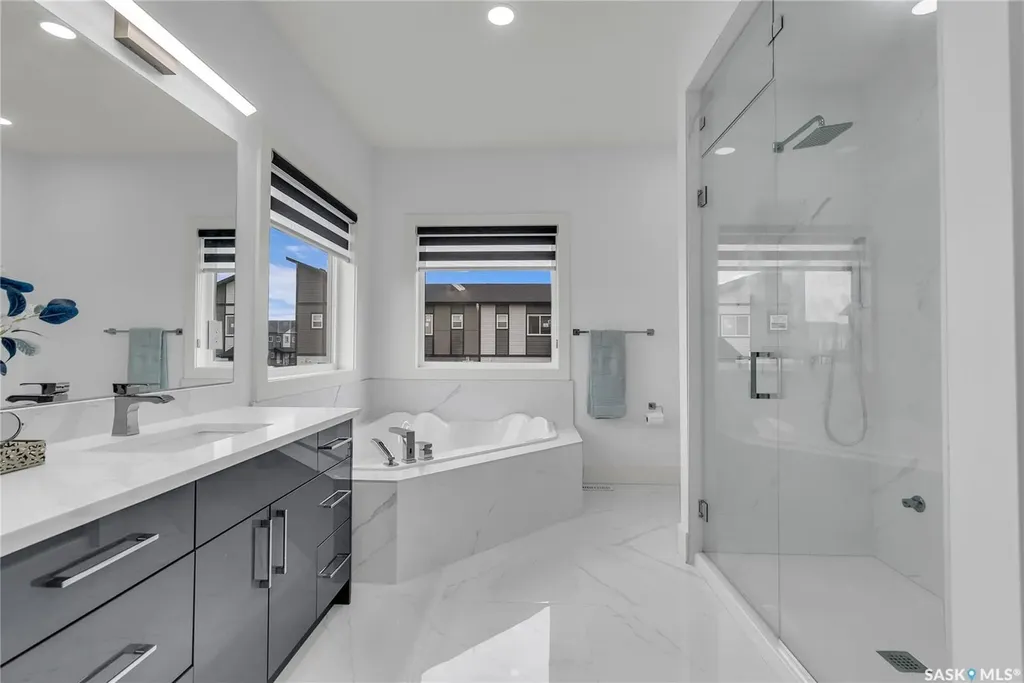 144 Forsey Avenue Saskatoon SK S7W 0Z6