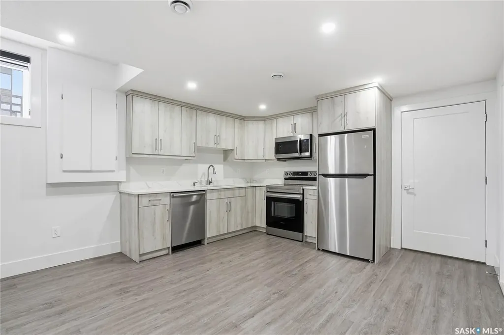 144 Forsey Avenue Saskatoon SK S7W 0Z6