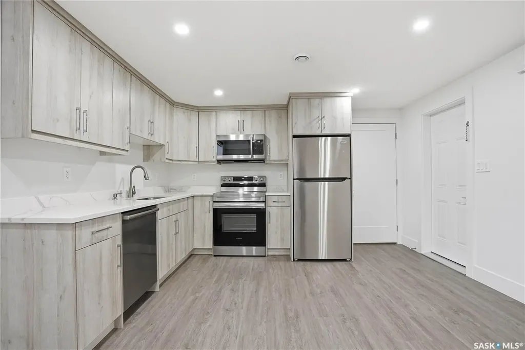 144 Forsey Avenue Saskatoon SK S7W 0Z6