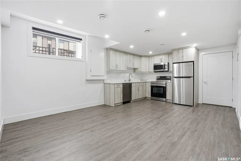 144 Forsey Avenue Saskatoon SK S7W 0Z6