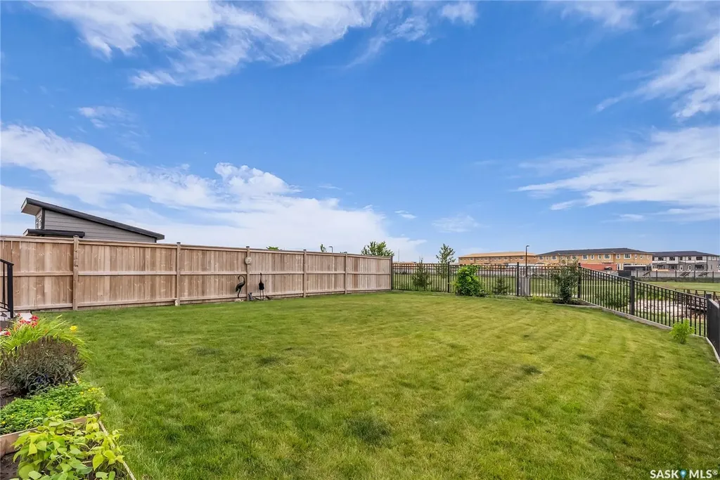 144 Forsey Avenue Saskatoon SK S7W 0Z6