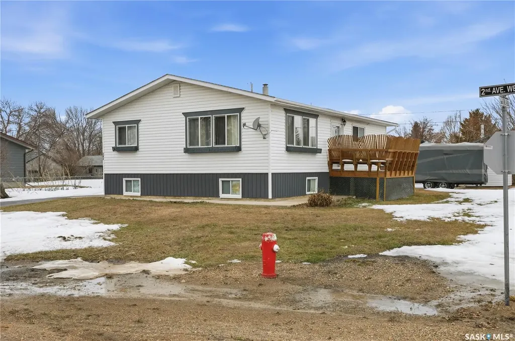 302 2nd Avenue W Blaine Lake SK S0J 0J0