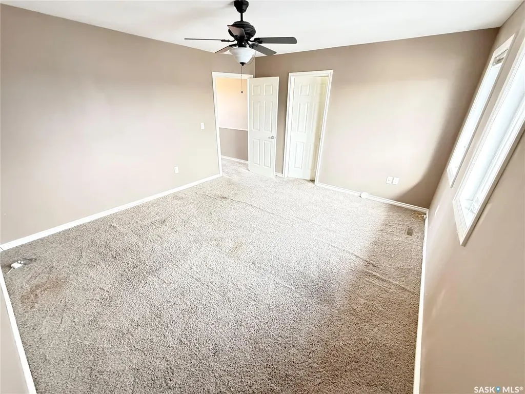 602 Barber Crescent Weyburn SK S4H 0M9
