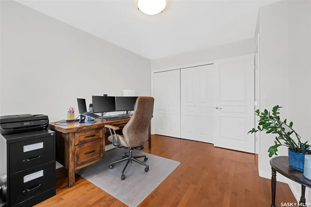 2215 Wascana Street Regina SK S4T 4K3