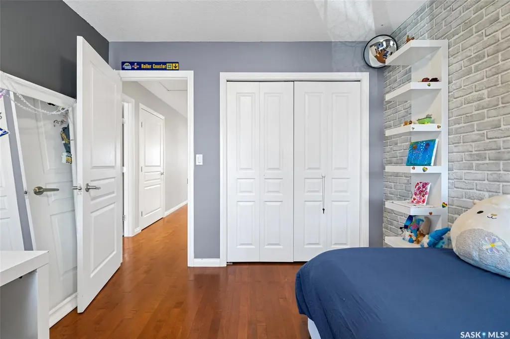 2215 Wascana Street Regina SK S4T 4K3