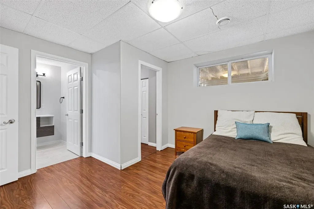 2215 Wascana Street Regina SK S4T 4K3