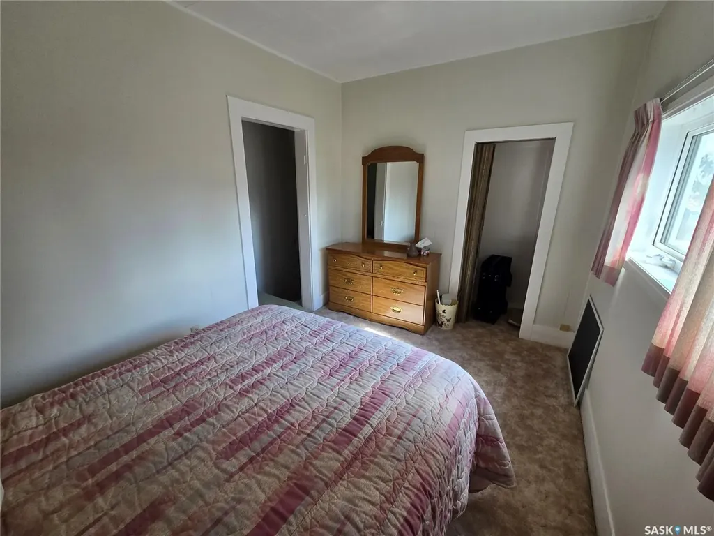 706 Main Street Kipling SK S0G 2S0