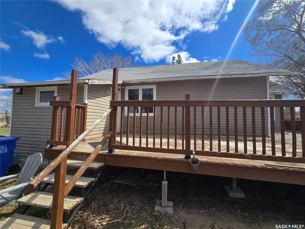 601 Souris Avenue Arcola SK S0C 0G0