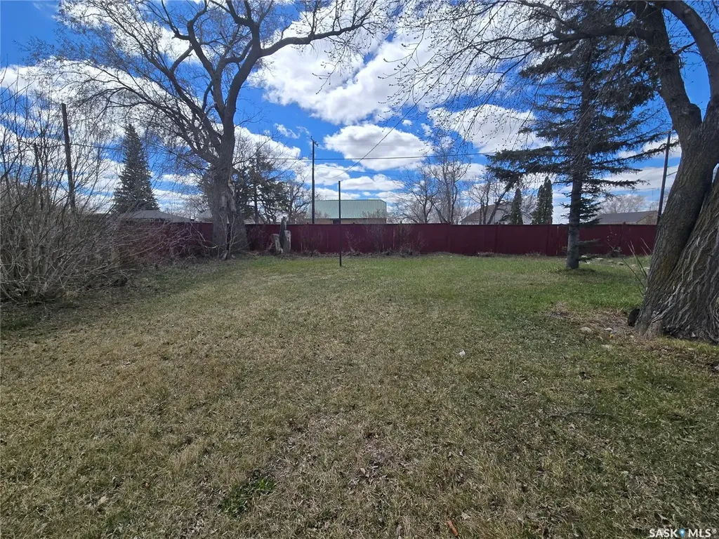 601 Souris Avenue Arcola SK S0C 0G0