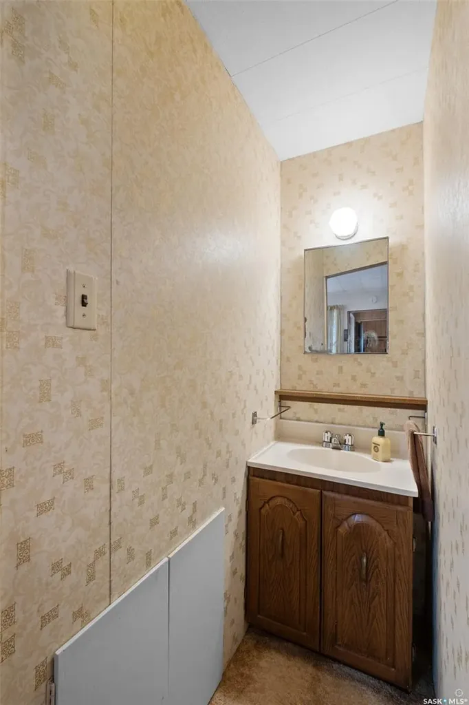 201 Agnes Street Lakeland Rm No. 521 SK S0J 0N0
