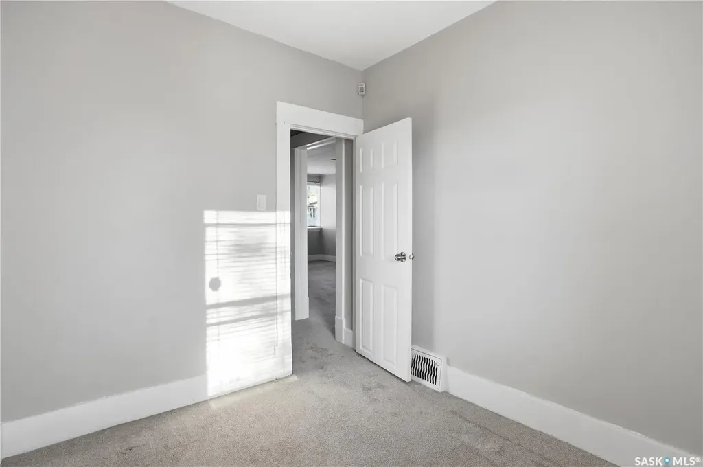 1008 Retallack Street Regina SK S4T 2H3