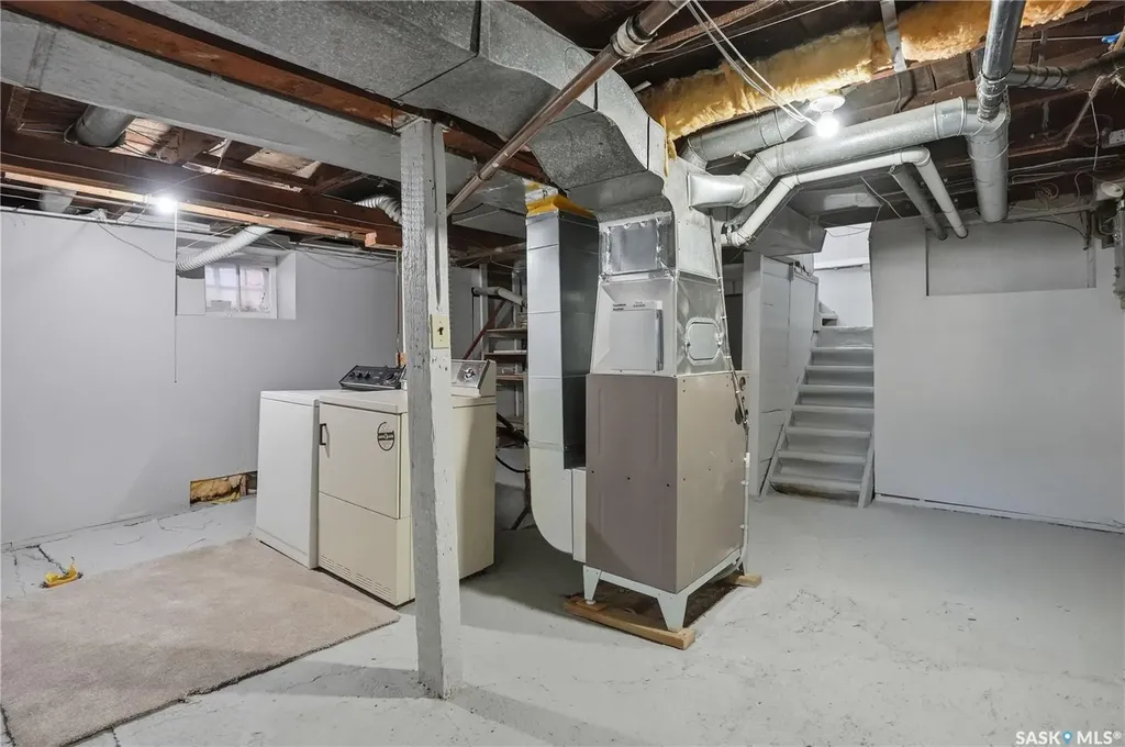 1008 Retallack Street Regina SK S4T 2H3